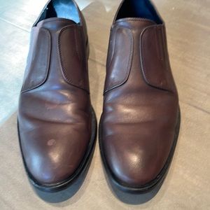 Worn once water spot never been shined